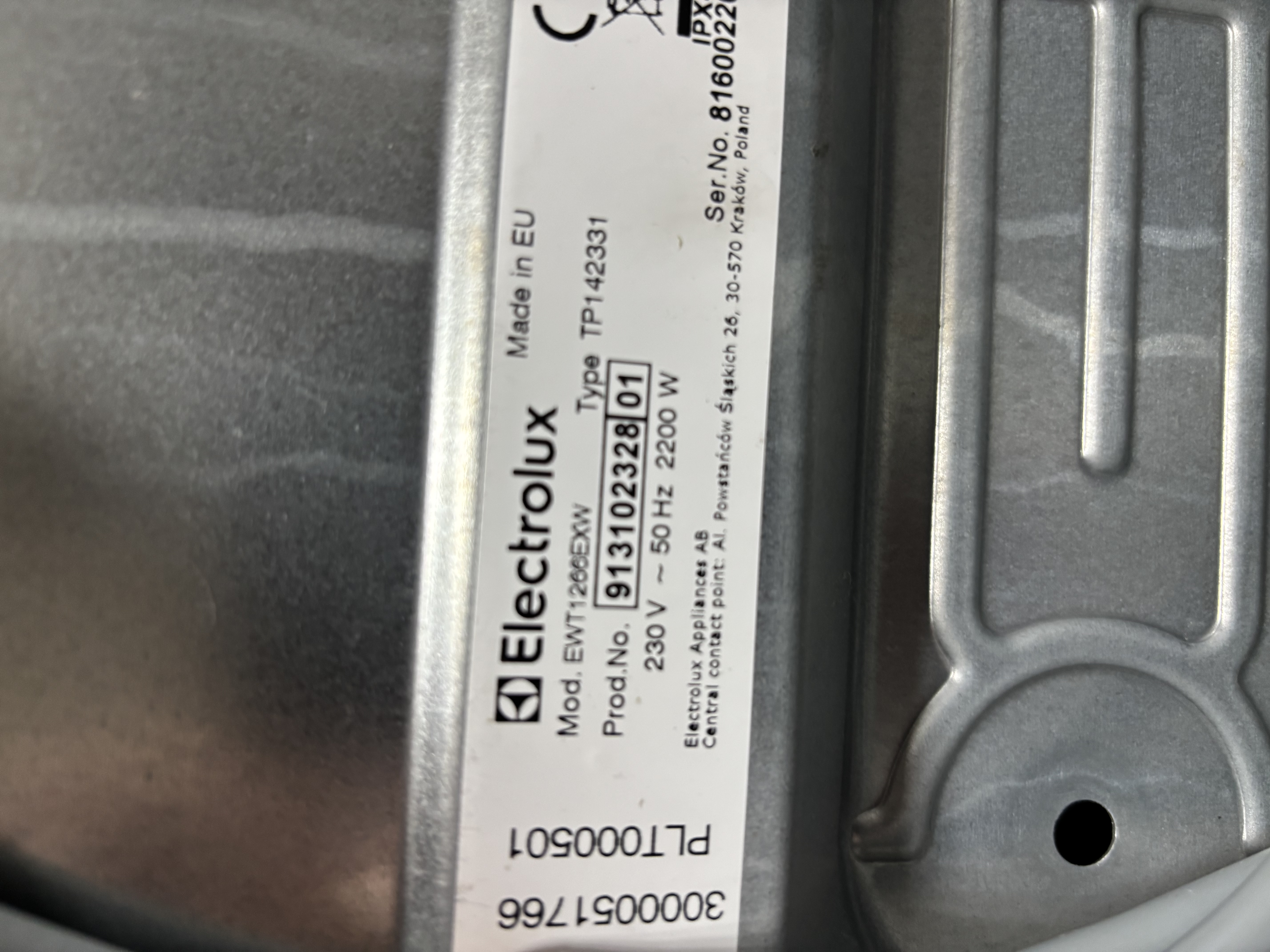 Пральна машина Electrolux EWT1266EXW
