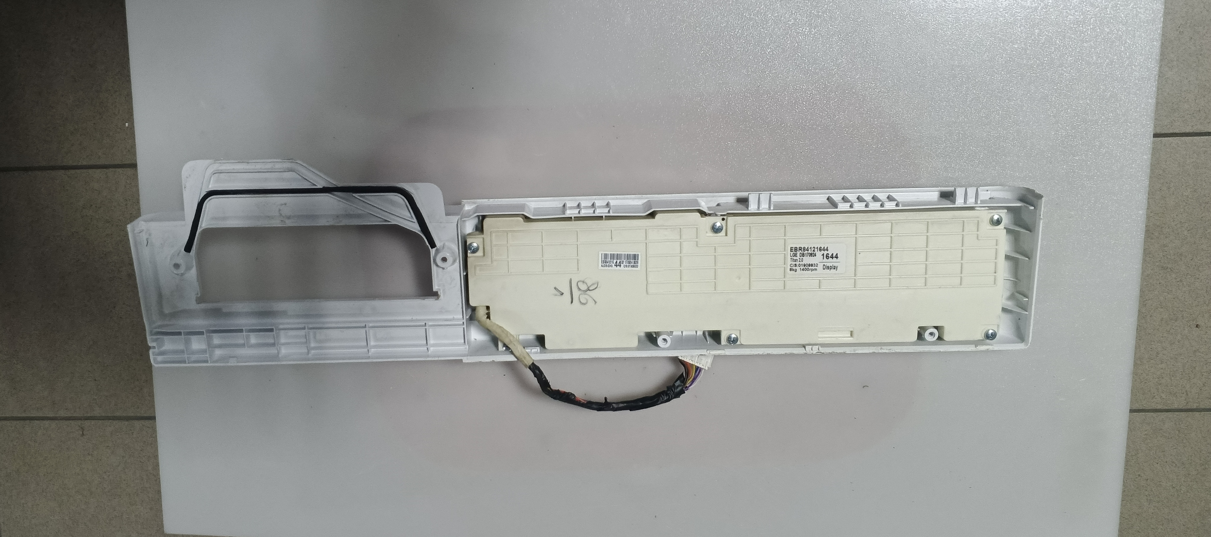 Б/У  (індикація) пральної машини LG EBR84121644
