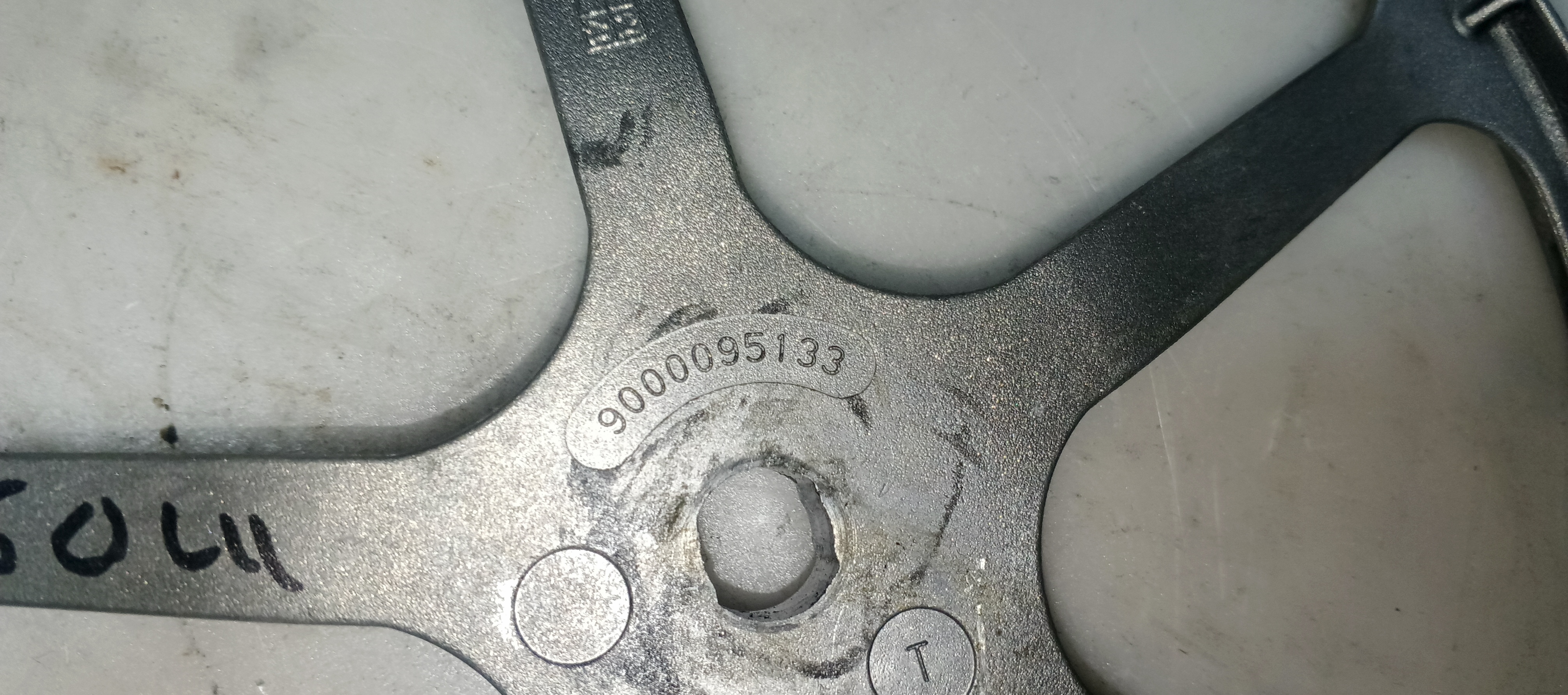 Б/у Шків для пральної машини Bosch 900005133