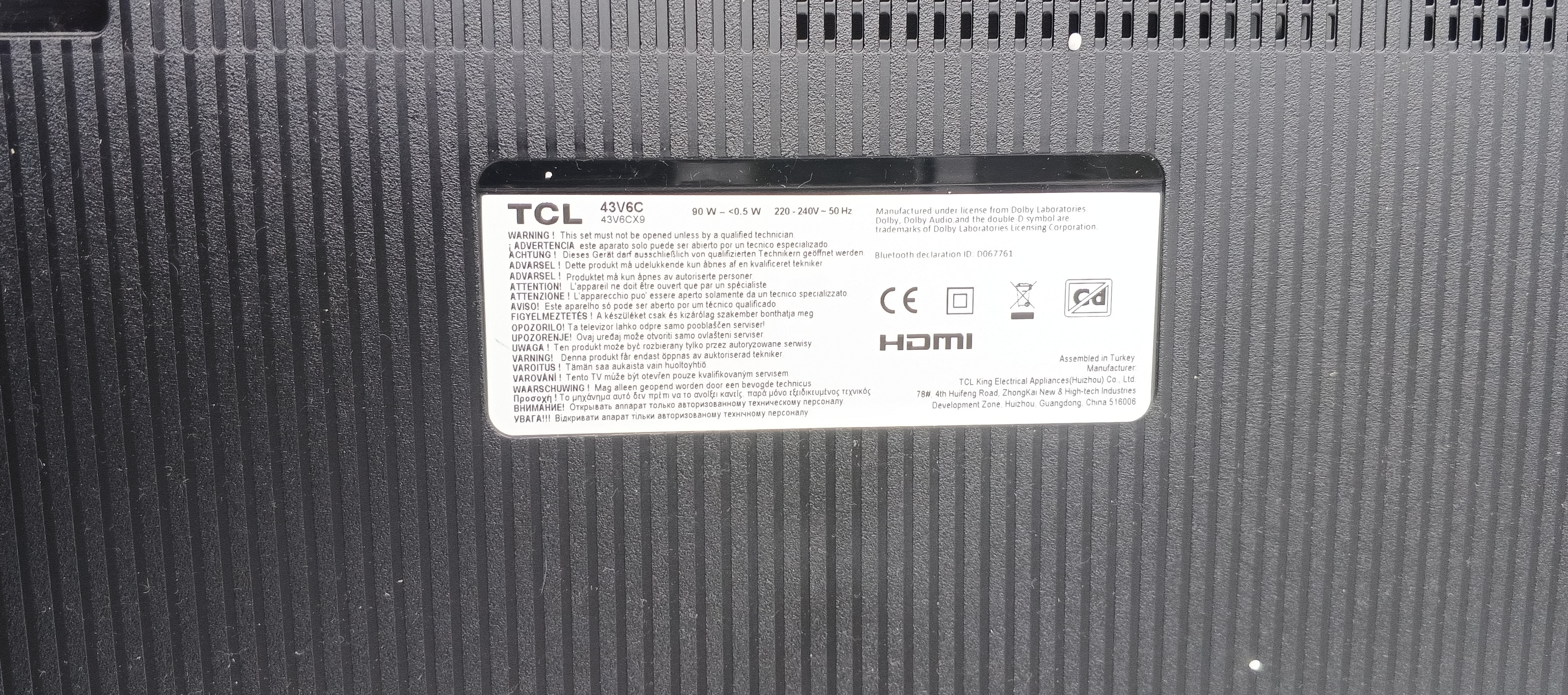 Телевізор TCL 43V6C