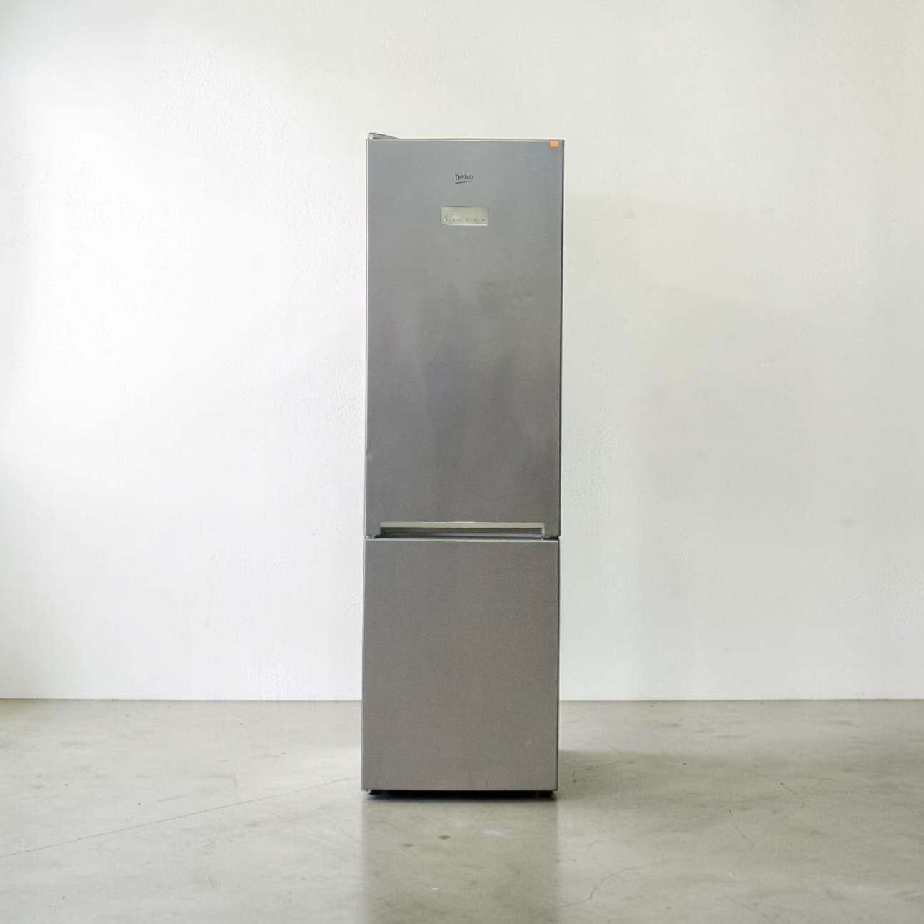 Холодильник Beko MCNA406E30ZKB