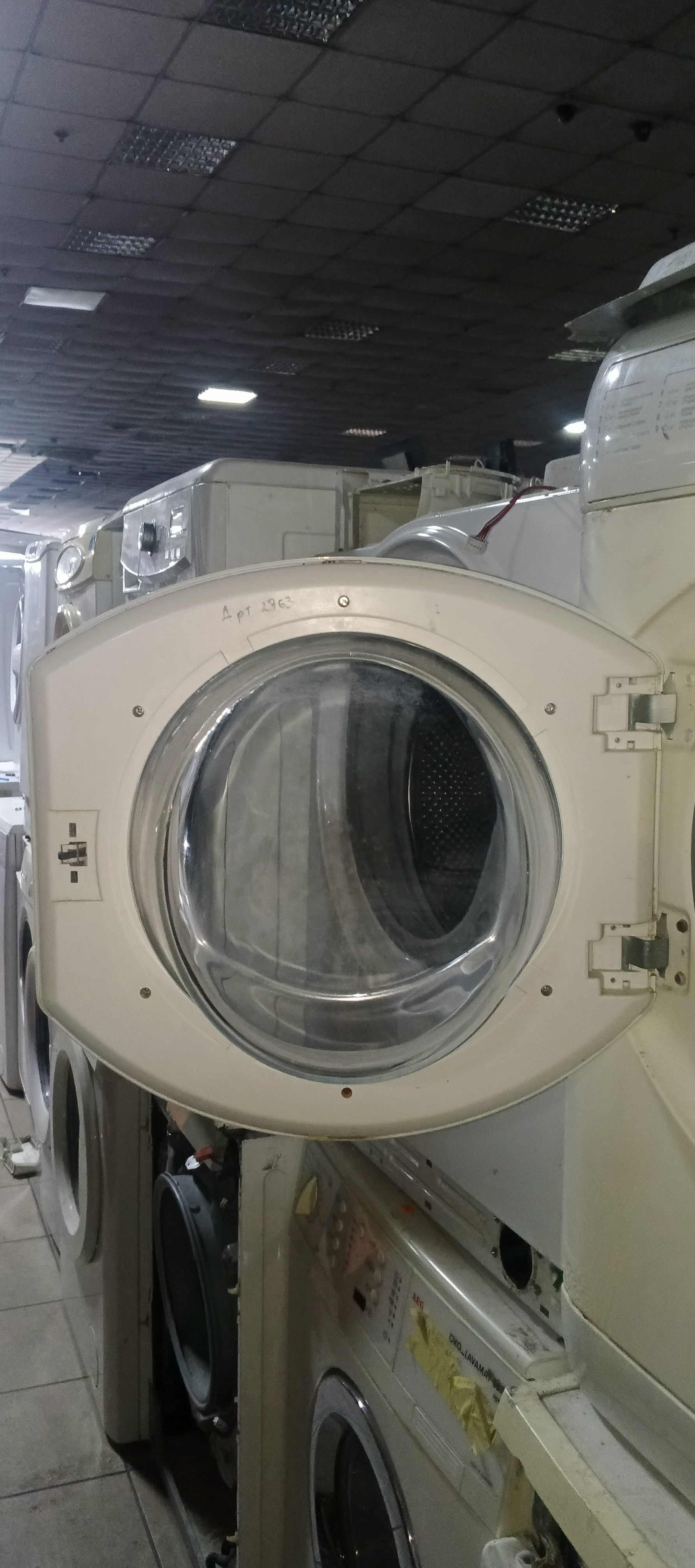 Б/УЛюк в зборі для пральної машини ariston AVL109