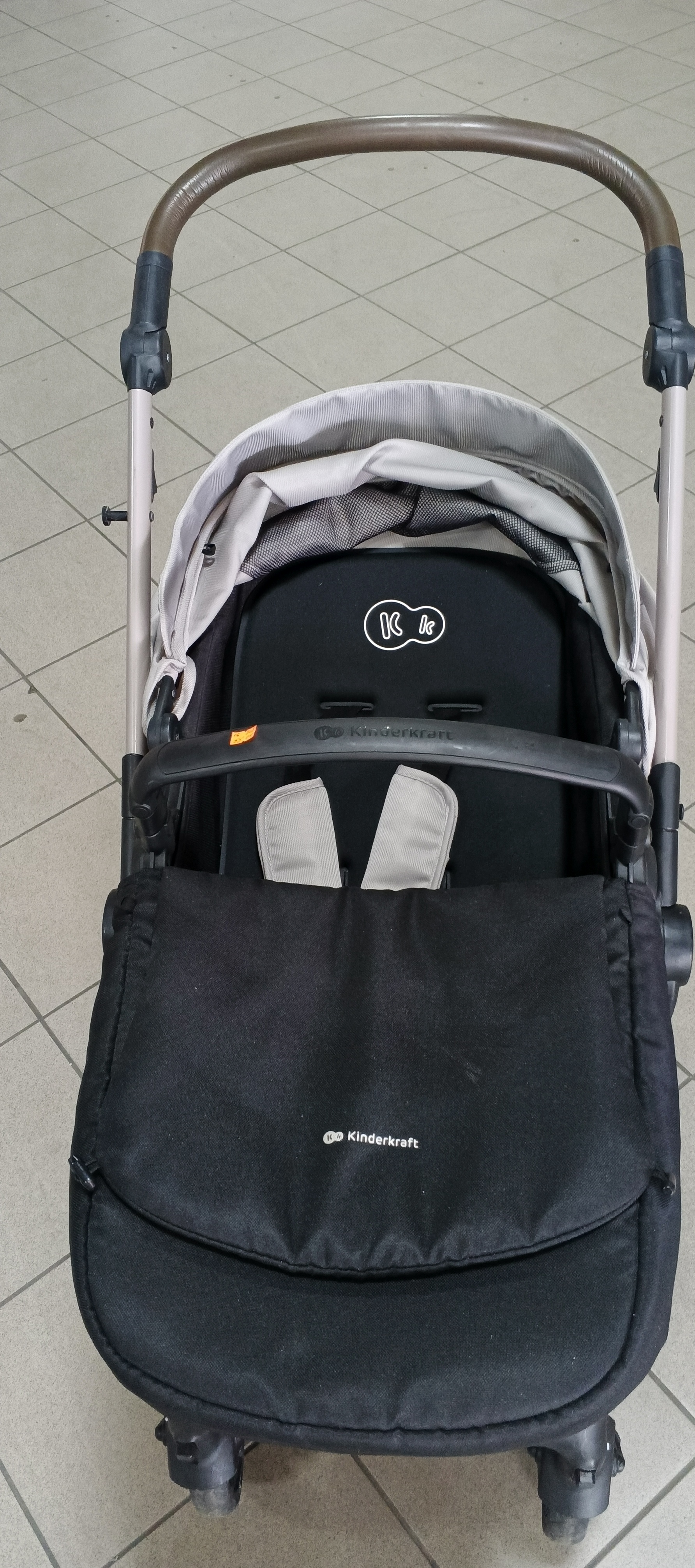 Дитяча коляска Kinderkraft Moov 2