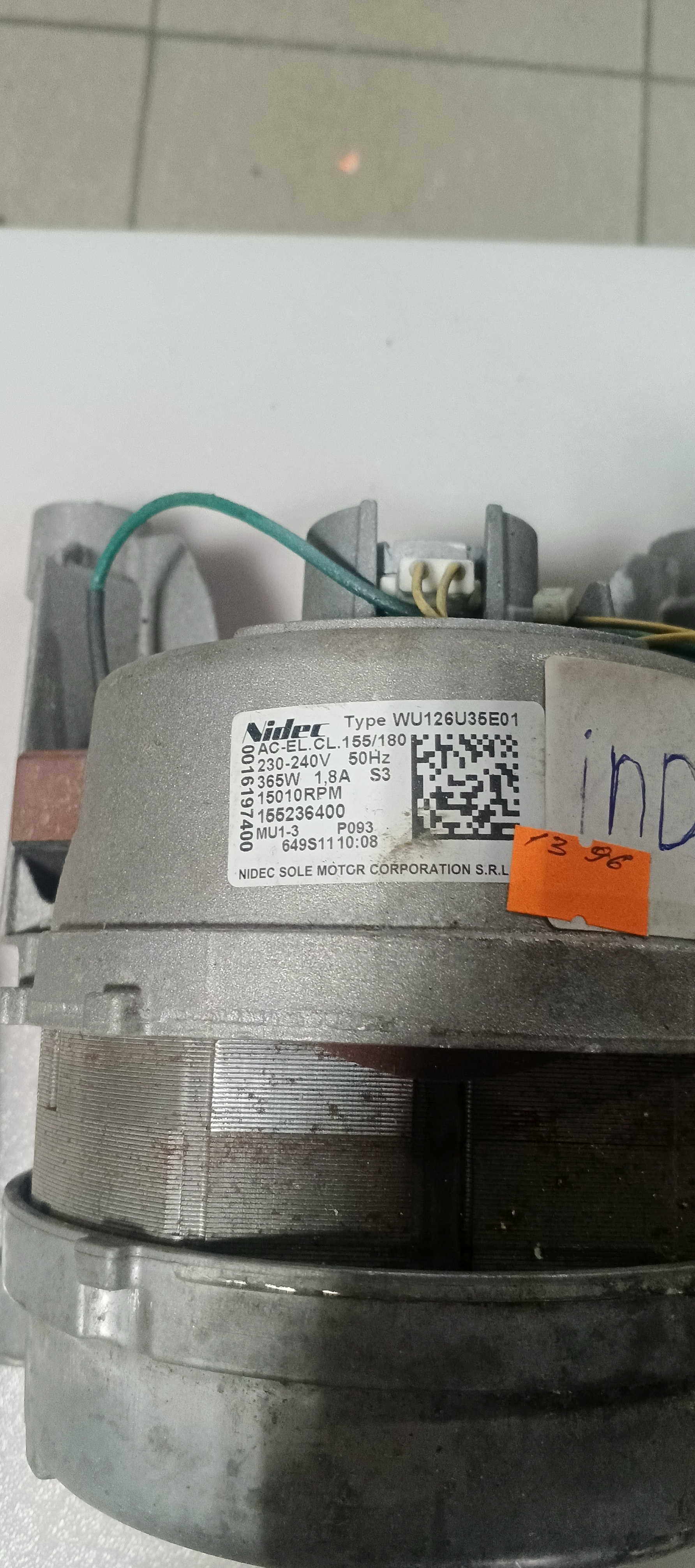 Б/У МОТОР для пральної машини indesit 365w
