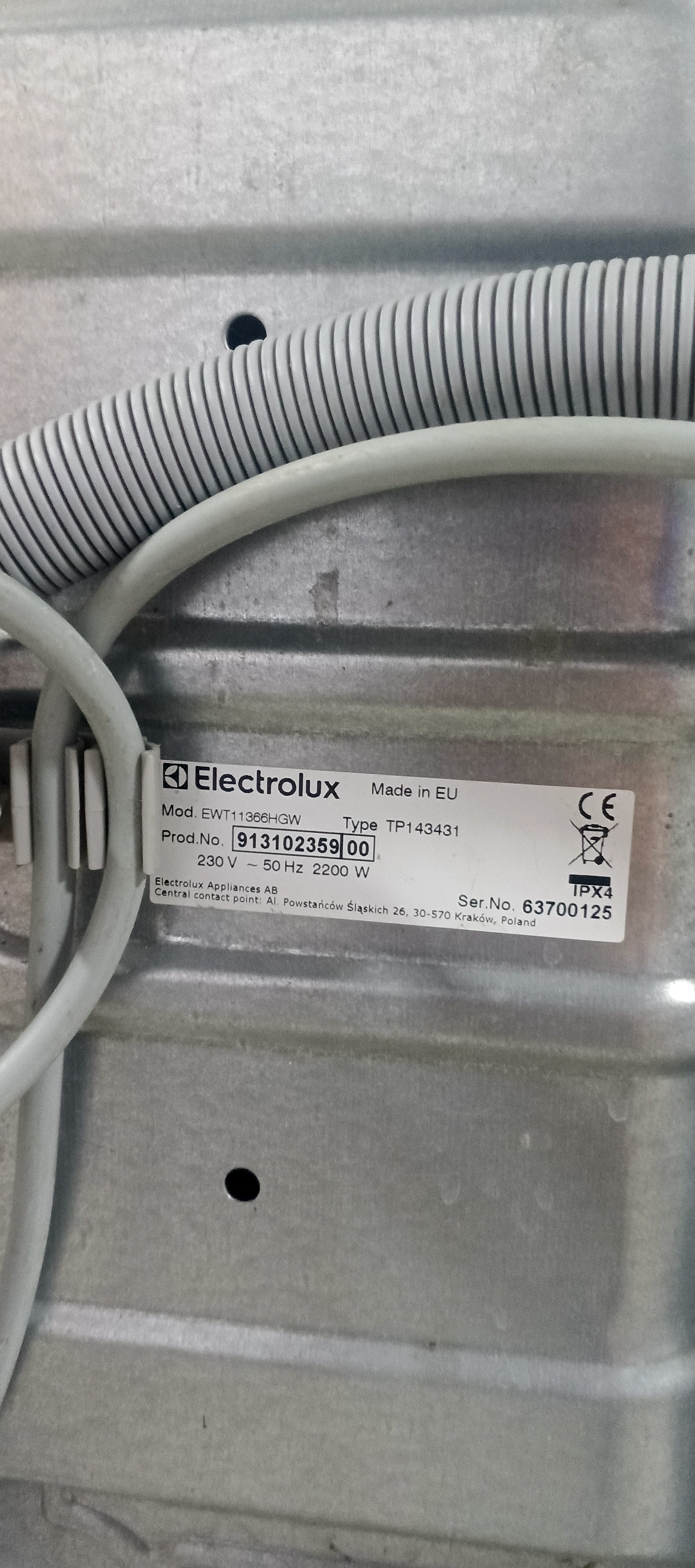 Вертикальна пральна машина Electrolux