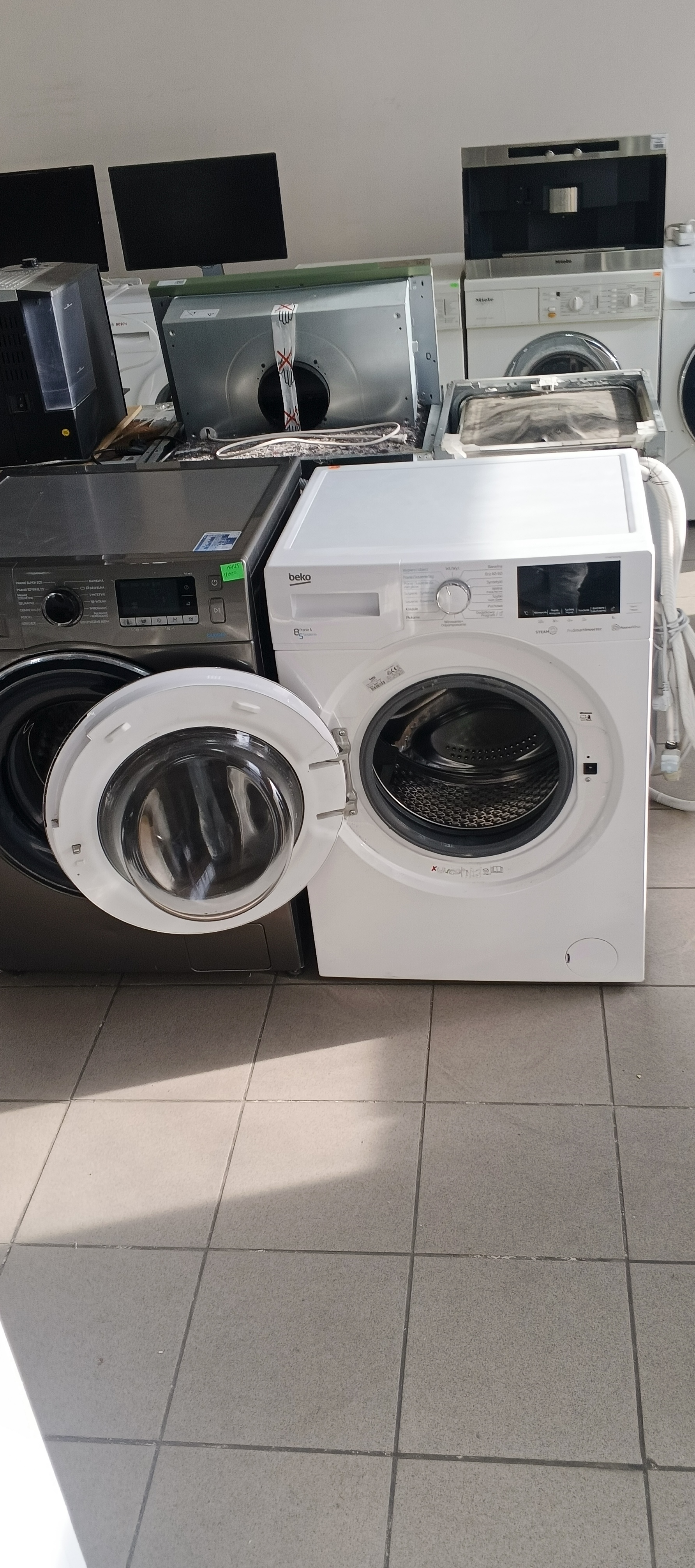 Прально сушильна машина Beko HTV8732XCW