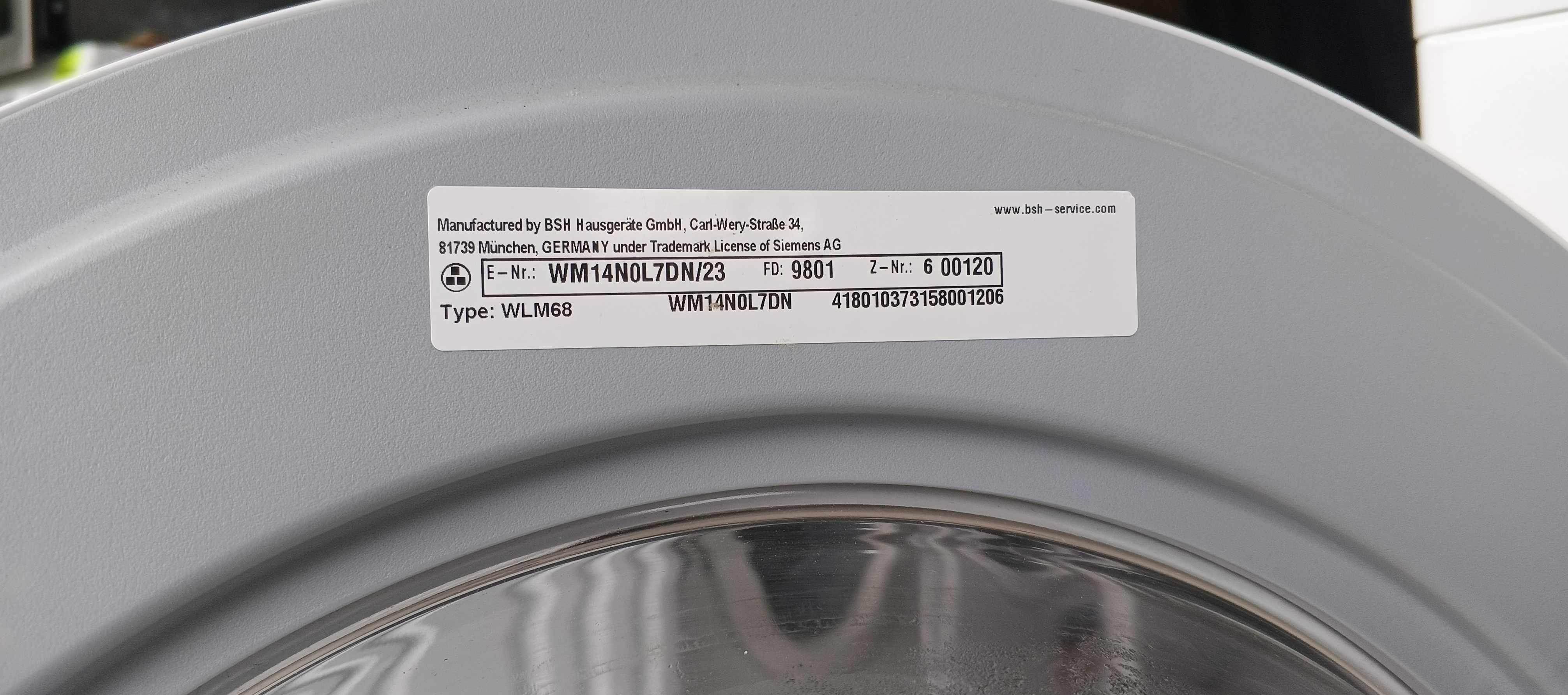 Пральна машина Siemens WM14N0L7DN/23