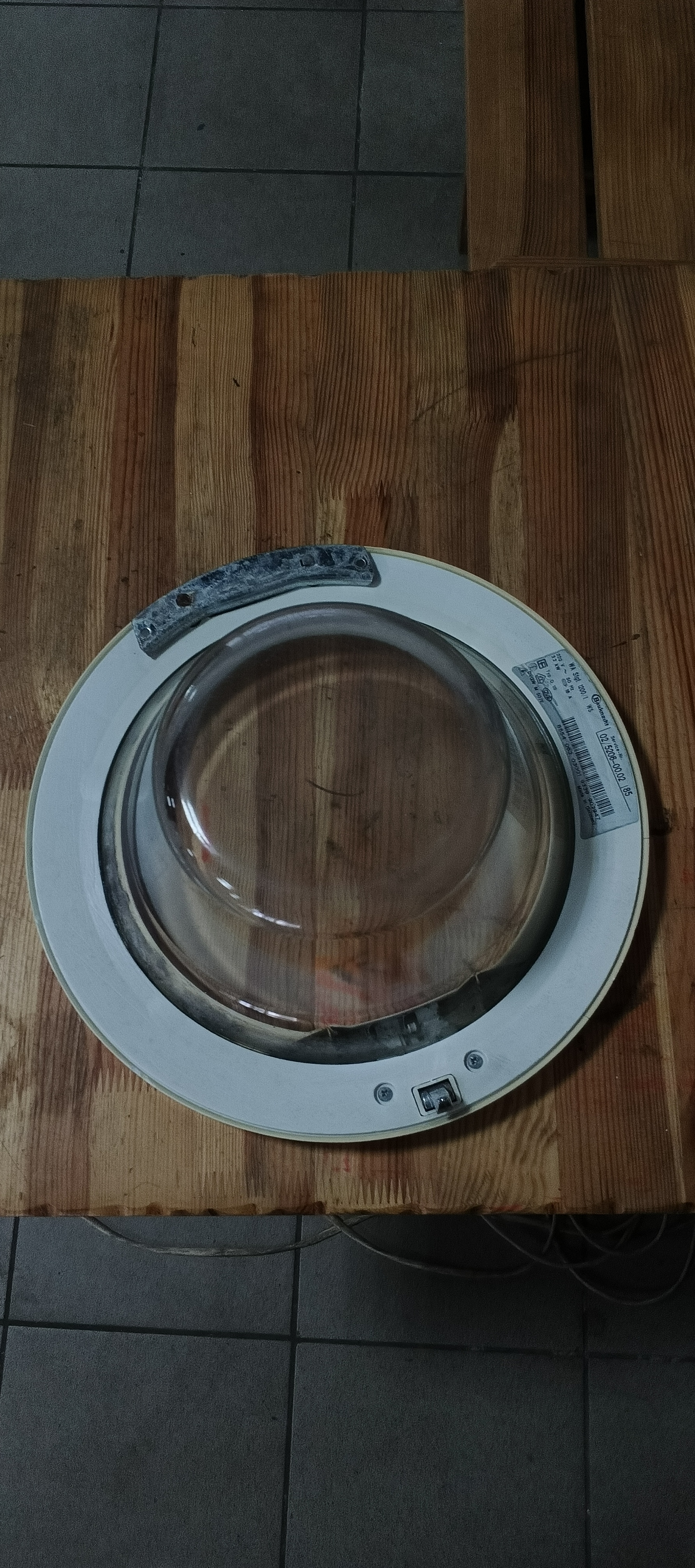 Люк Bauknecht M507E