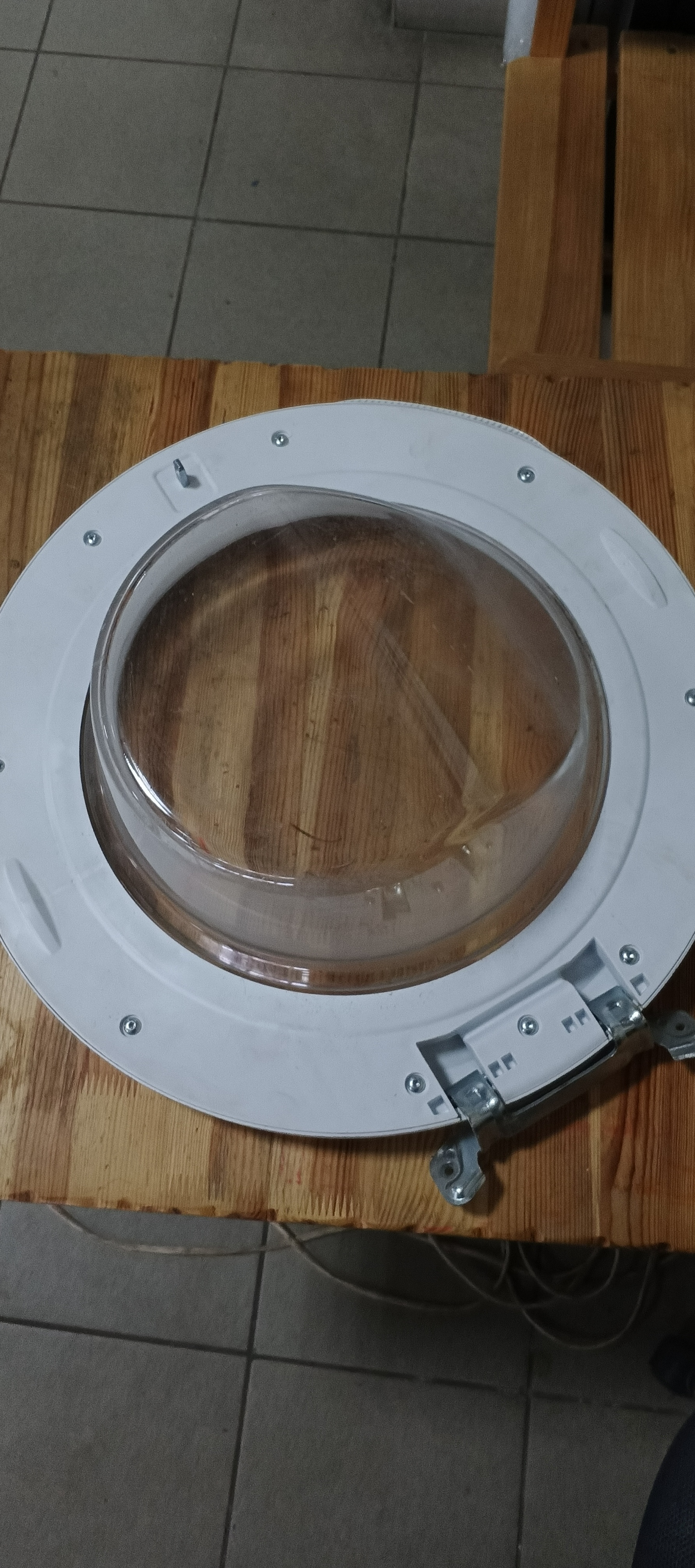 Люк indesit Innex