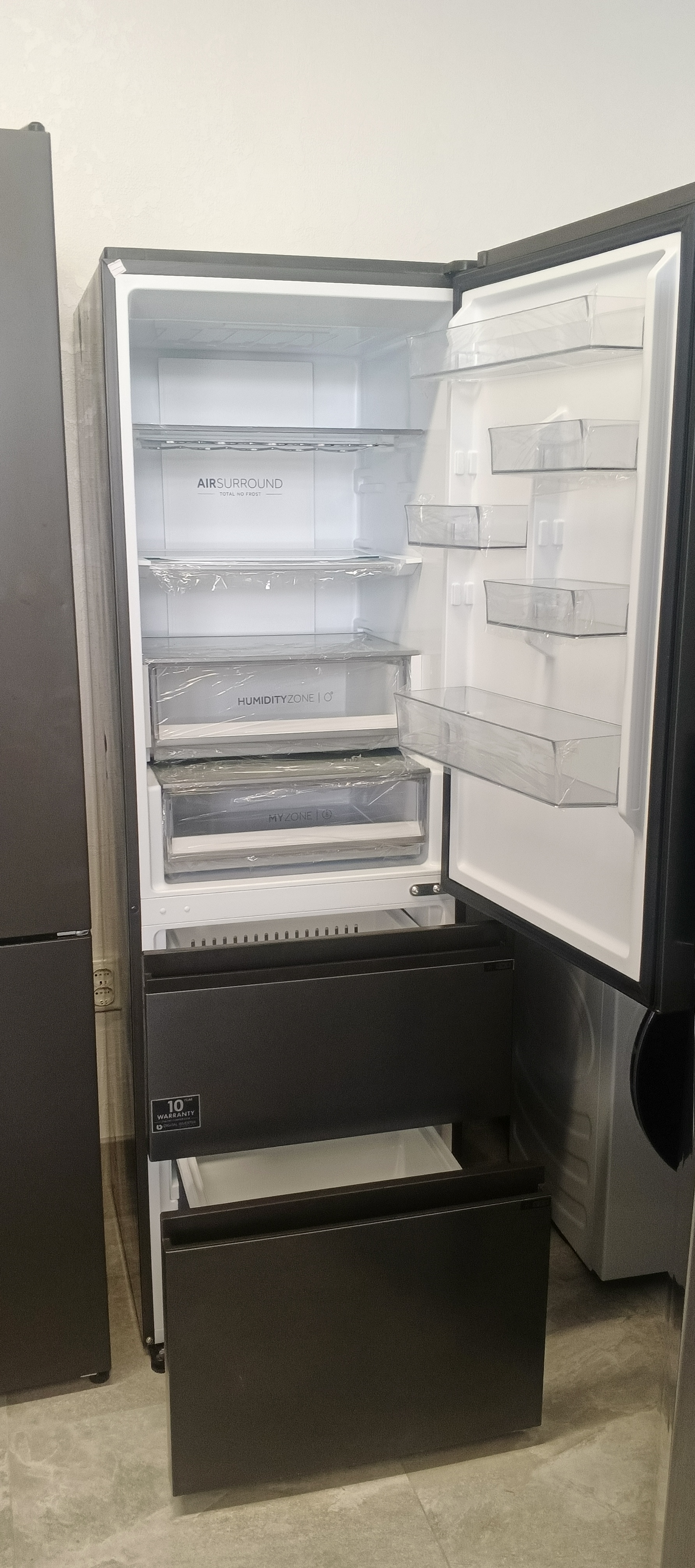 Холодильник Haier HTW5618DNPT