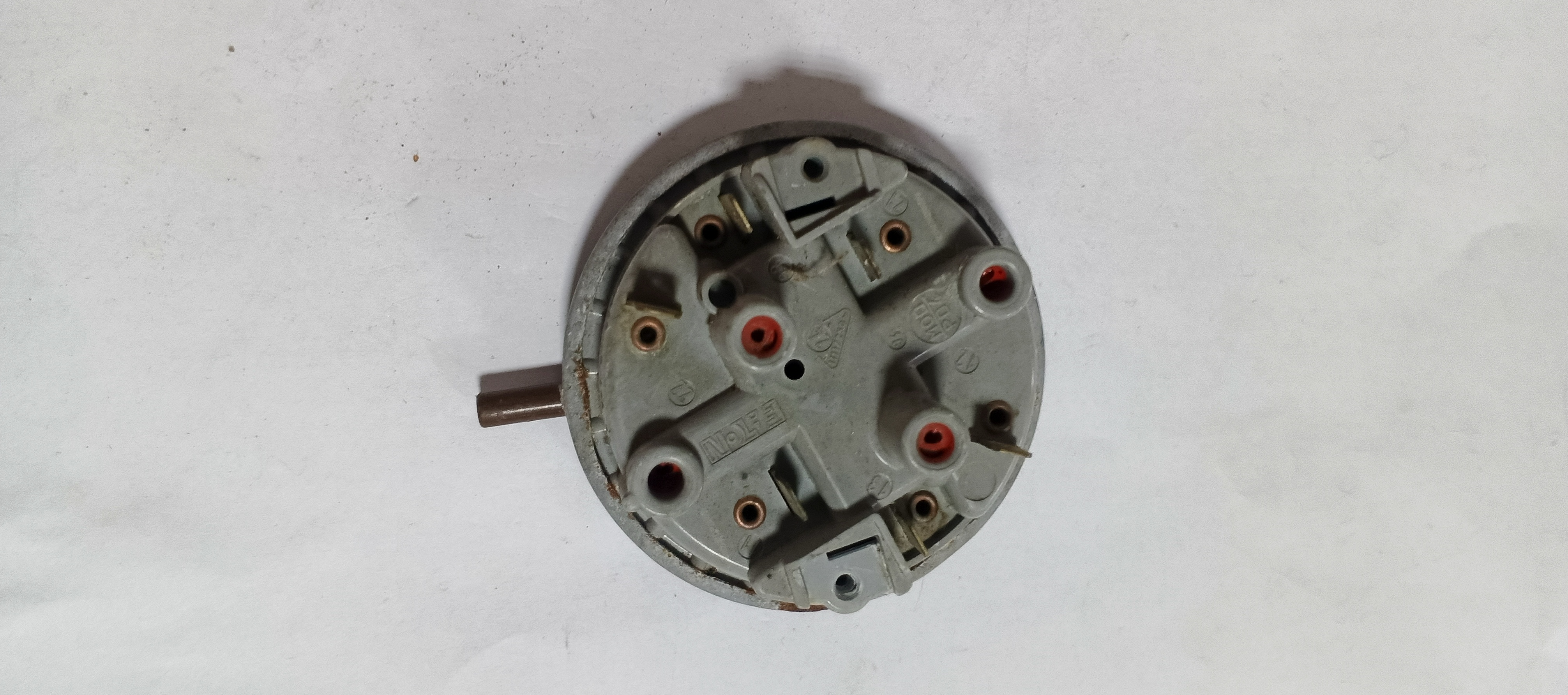 Б/у пресостат для пральної машини Ariston 4/95651/00