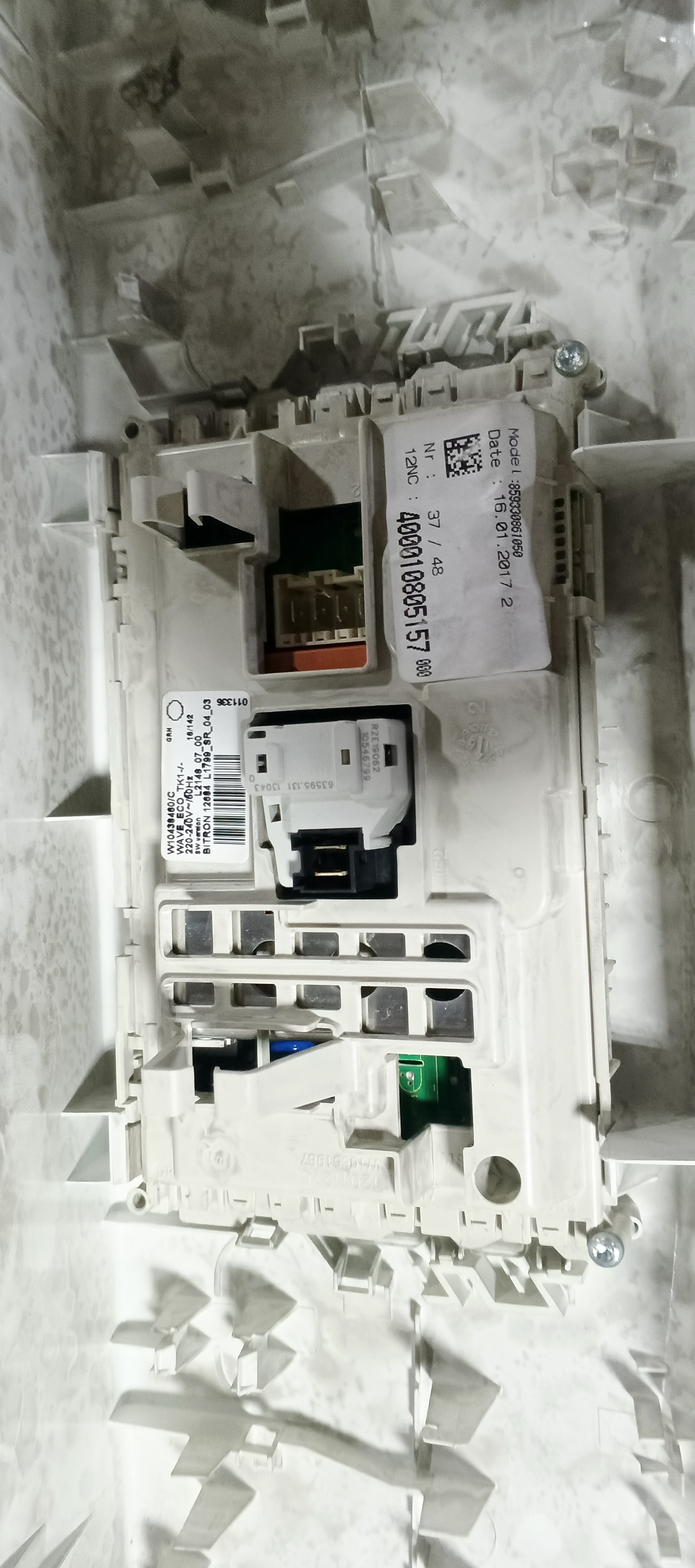 Б/У індикація пральної машини Whirlpool 800Rpm AWE5080
