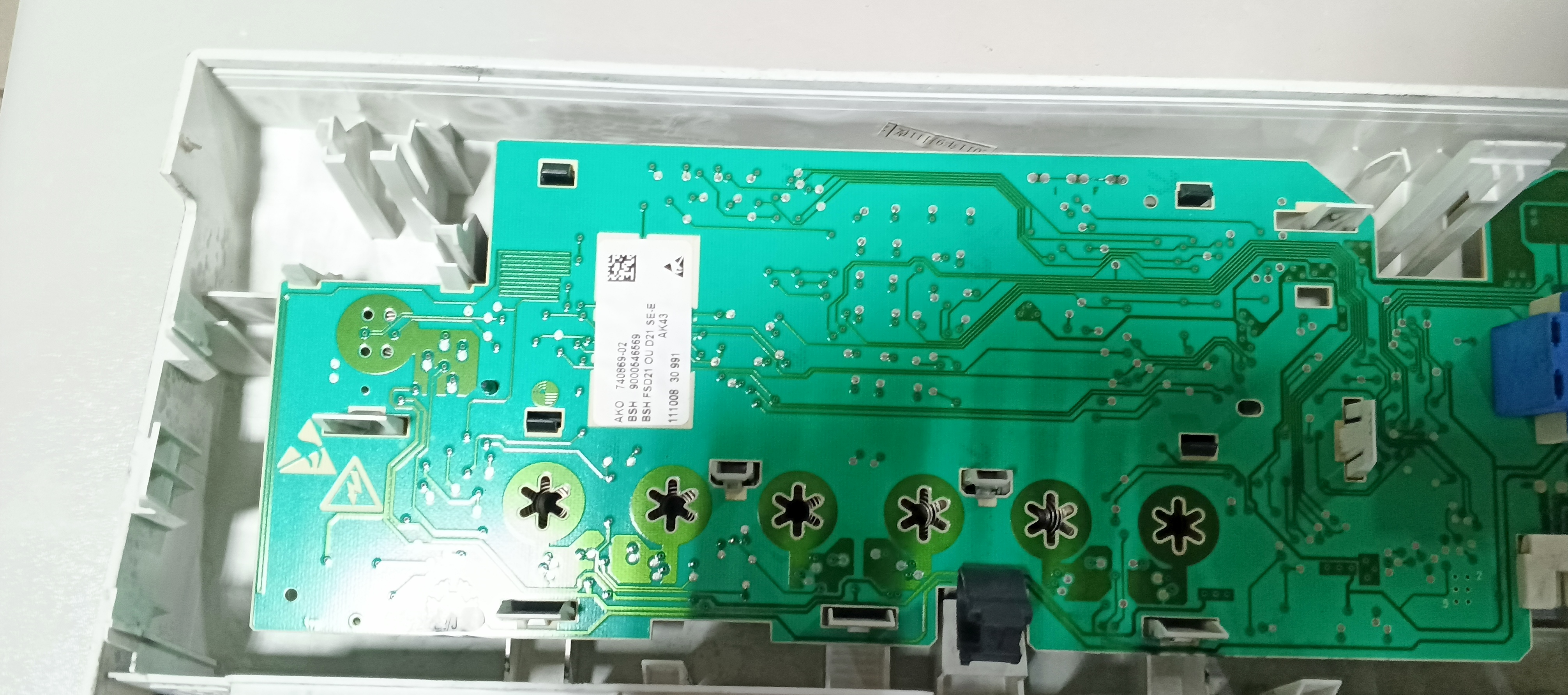 Б/У  Модуль управління(індикація) з сушкою пральної машини Siemens 740869-02
