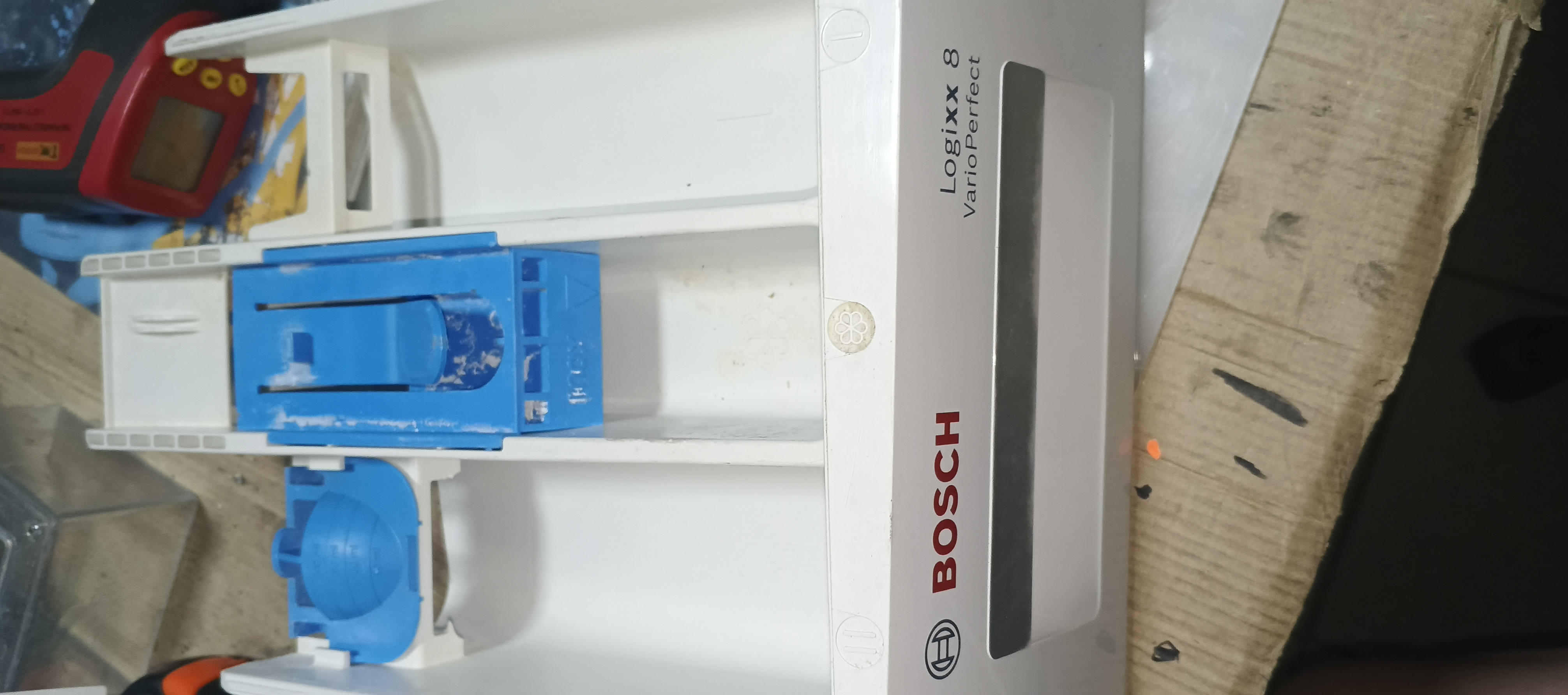 Б/у Лоток для пральної машини Bosch logixx8
