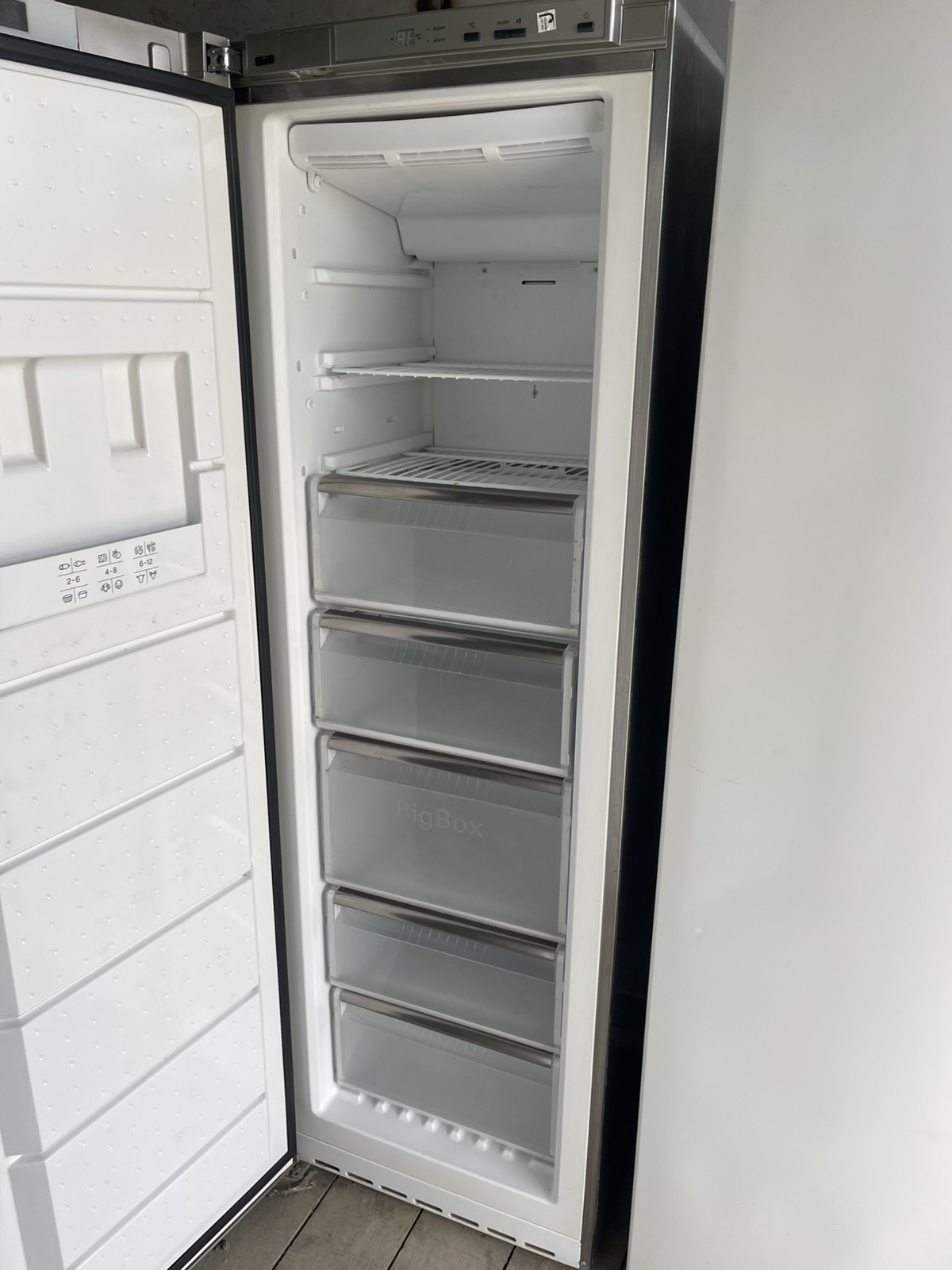 Морозильна камера Siemens GS32NA91 /04
