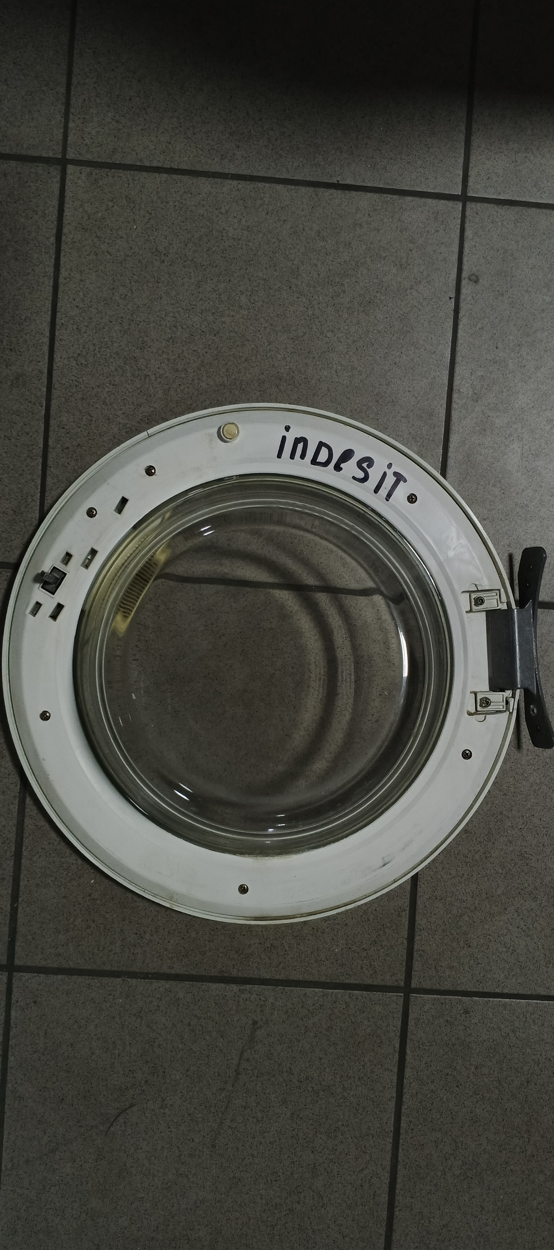Люк indesit. WIL