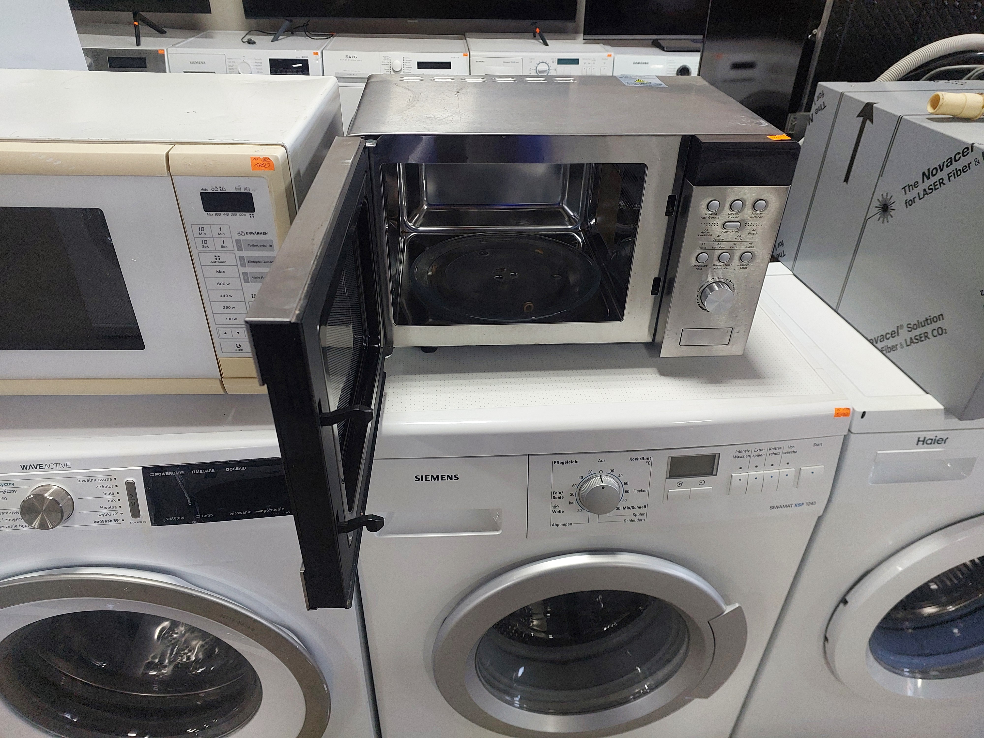 Мікрохвильова піч Edeka AG 820 AKI — Edeka, б/у, Львів