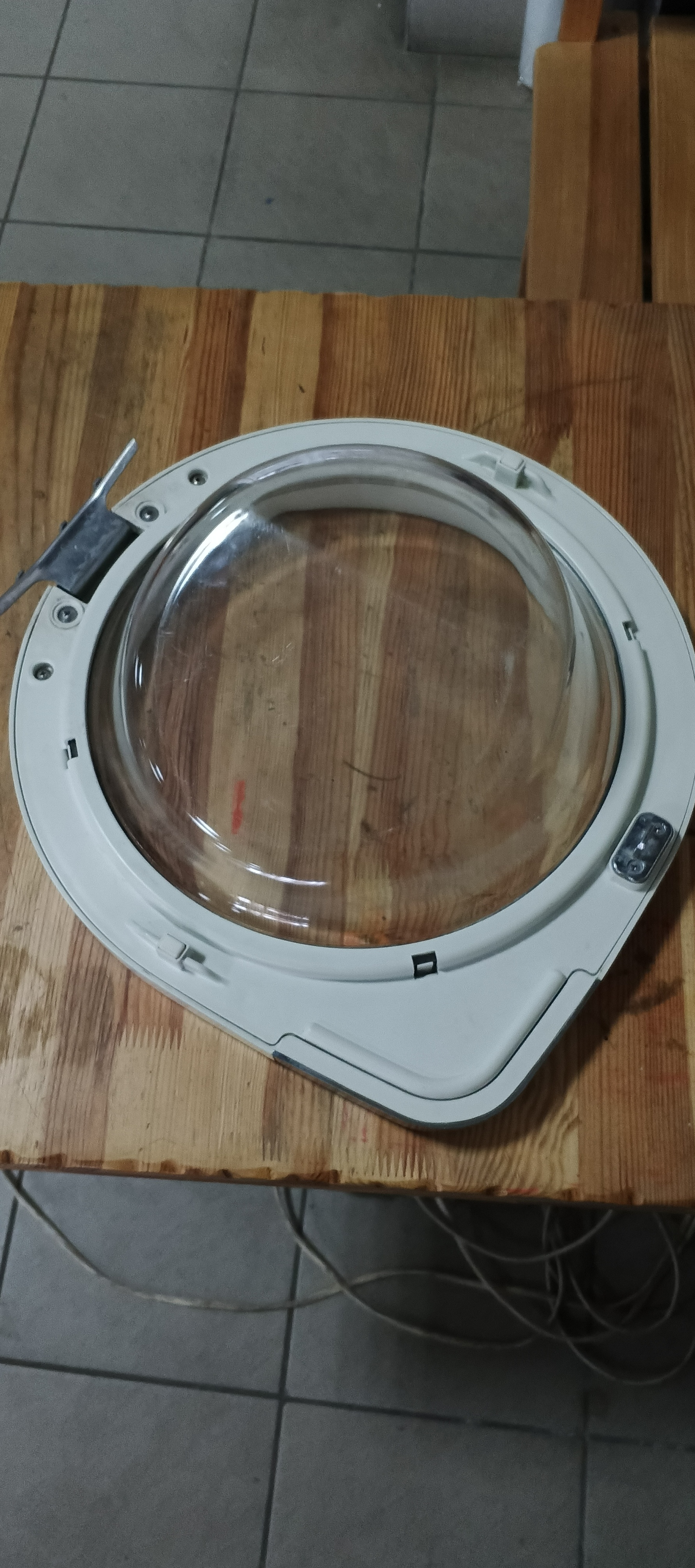 Люк LG F10B8ND