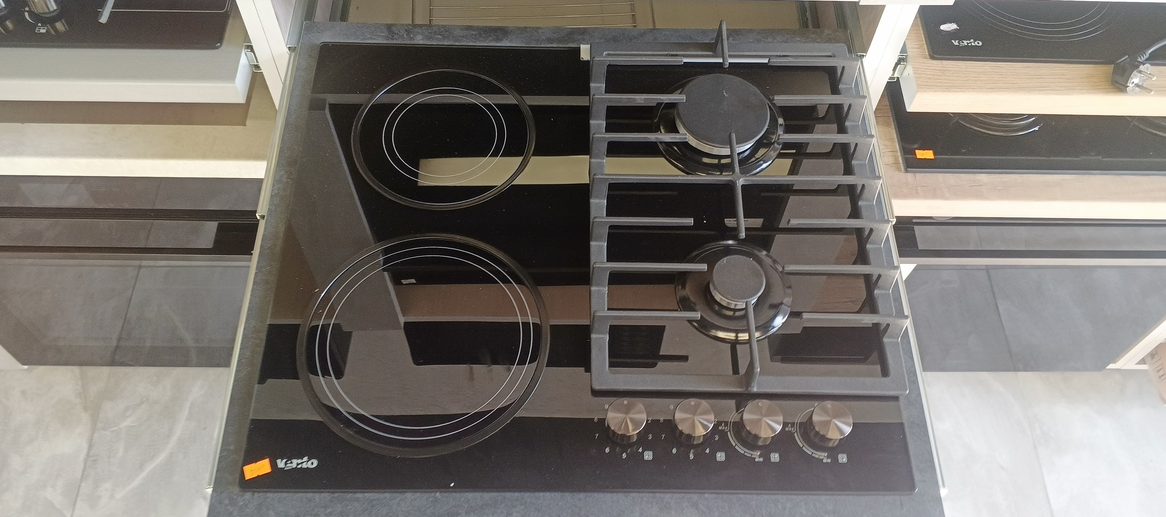 Варильна поверхня vento lux HG622 B7G CS