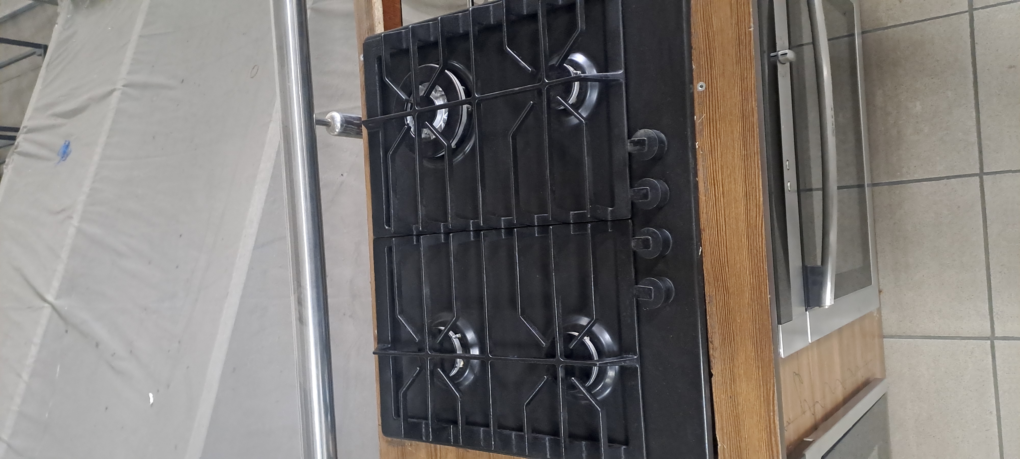 Варильна поверхня Electrolux EHG5833R