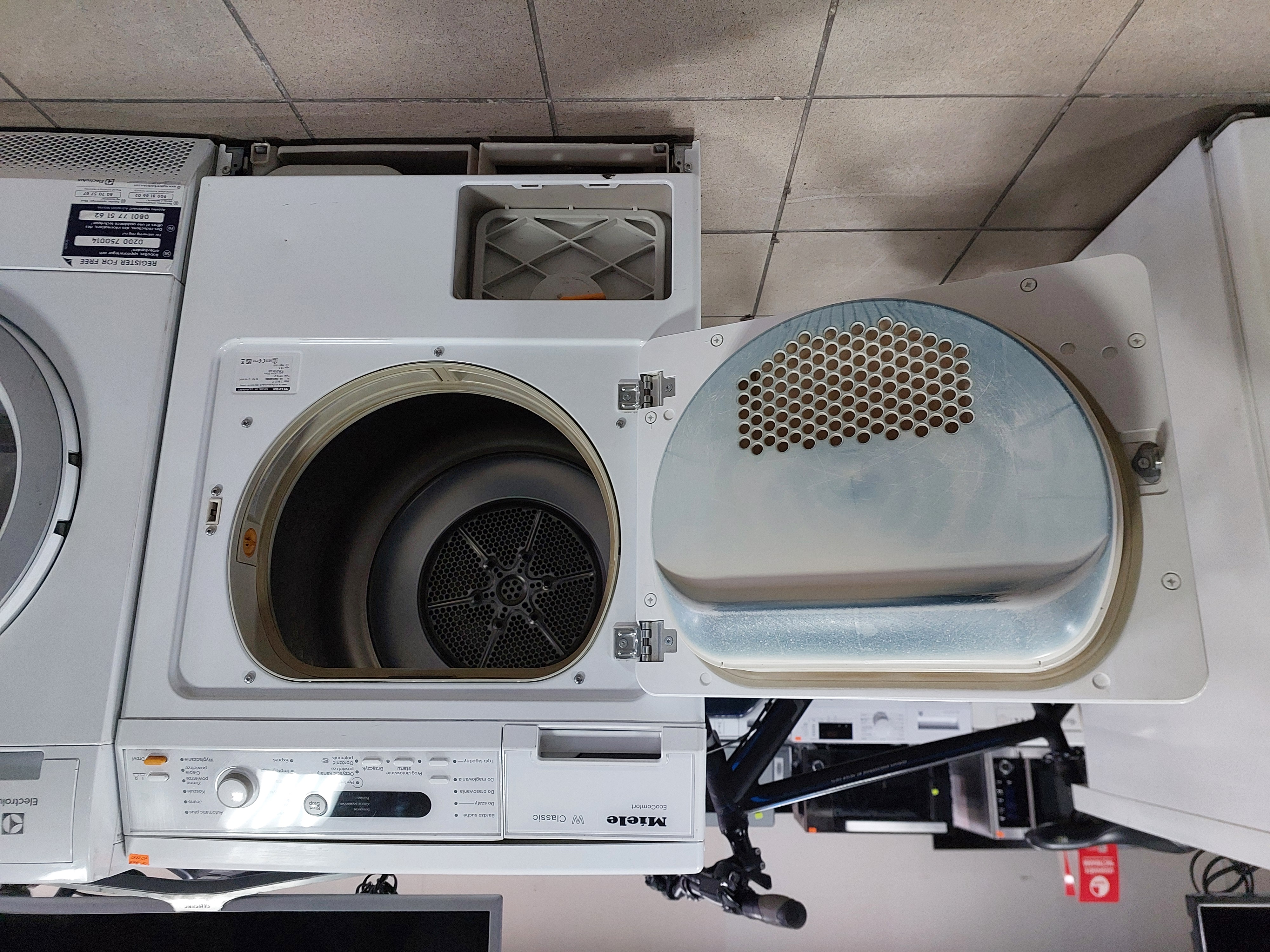 Сушильна машина Miele T 8823 C — Miele, б/у, Львів