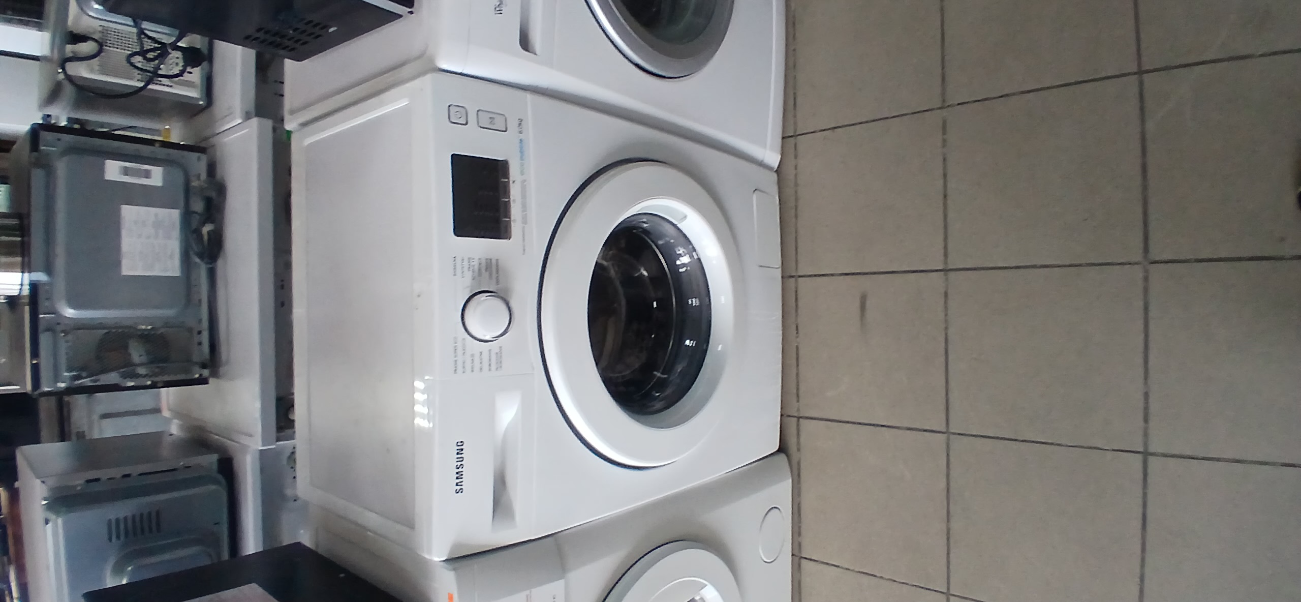 Пральна машина Samsung WF60F4E5W2W